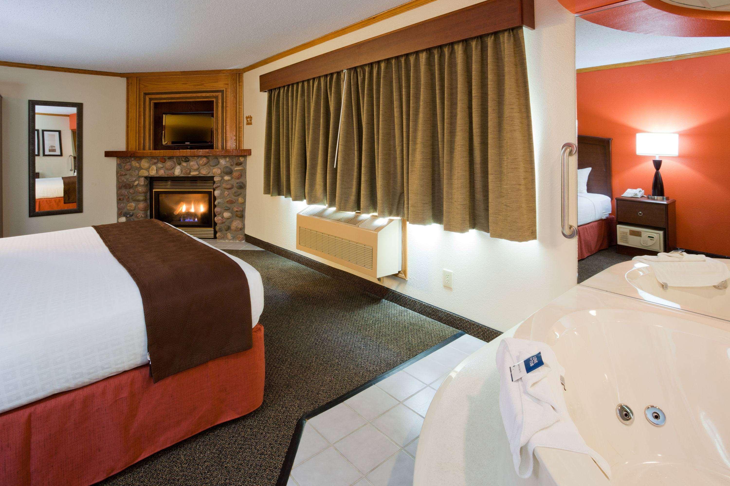 Americinn By Wyndham Virginia Eksteriør billede