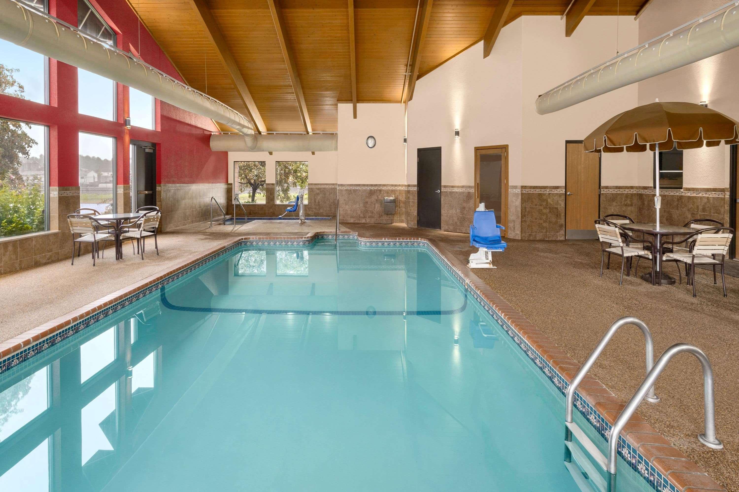 Americinn By Wyndham Virginia Eksteriør billede