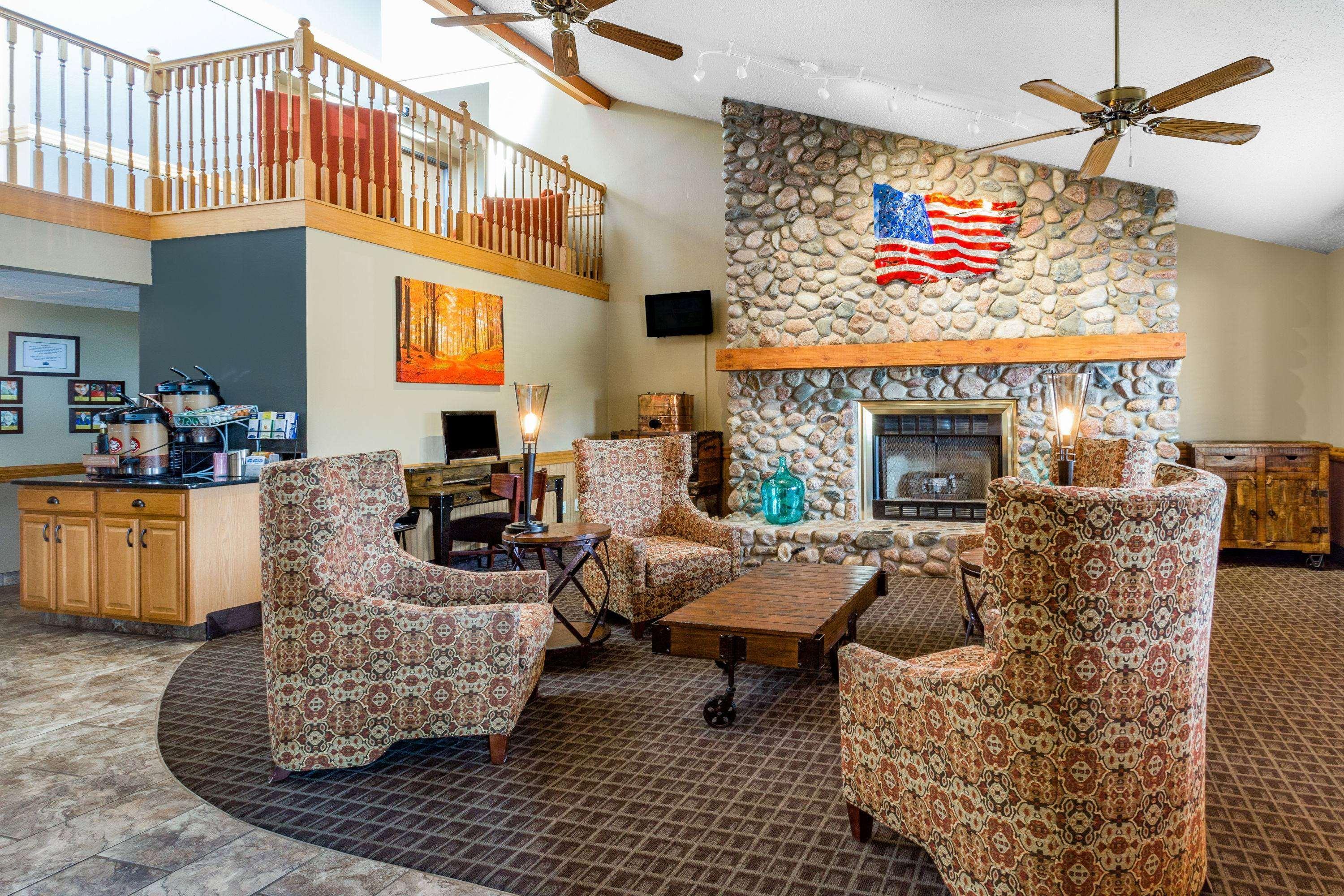 Americinn By Wyndham Virginia Eksteriør billede