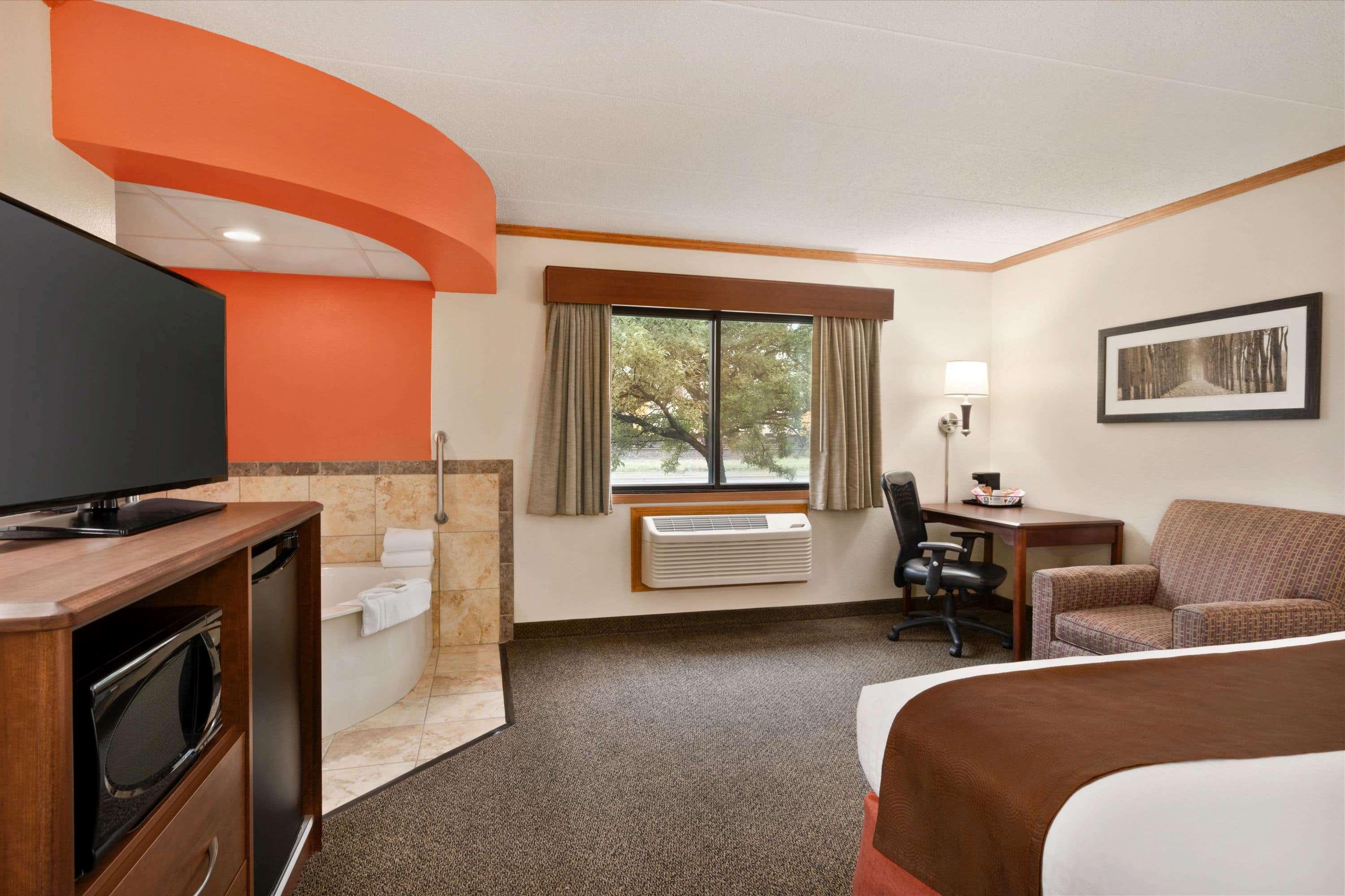 Americinn By Wyndham Virginia Eksteriør billede